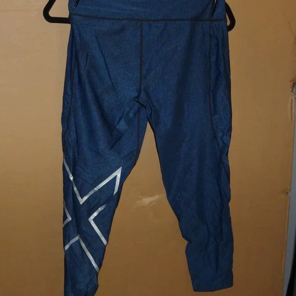 2XU Mid Rise Print 7/8 Compression Tight - Picture 2 of 3